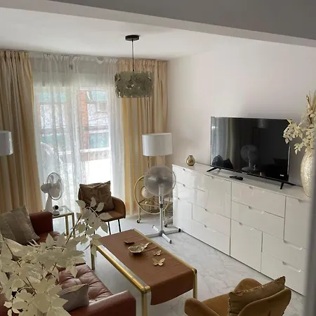 New - My With Patio In * Alicante